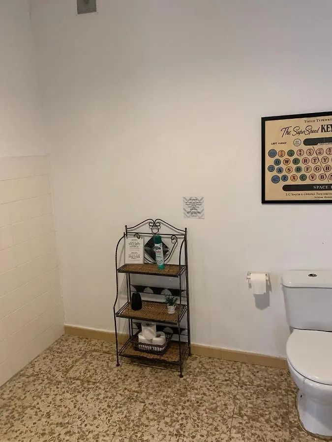 Maria Magdalena - Room 5 Malaga Homestay