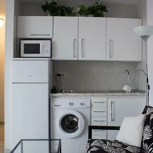 Estudio En Zona Centro De , Málaga España